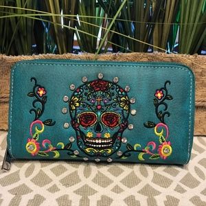 Sugar Skull Clutch